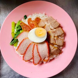 ข้าวหมูแดงหมูกรอบ