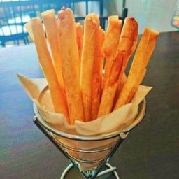 ปอเปี๊ยะโรลกุ้งวุ้นเส้น( แท่งยาวมี 10ชิ้น น้ำจิ้มบ๊วย