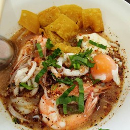 ก๋วยเตี๋ยวต้มยำทะเล