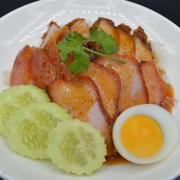 ข้าวหมูแดง.หมูกรอบ