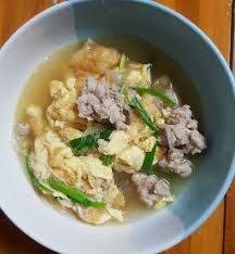 แกงจืดวุ้นเส้นไข่น้ำหมูสับ