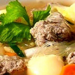 ต้มจืดผักกาดใส่เต้าหู้ไข่ใส่วุ้นเส้น (เลือกเนื้อสัตว)