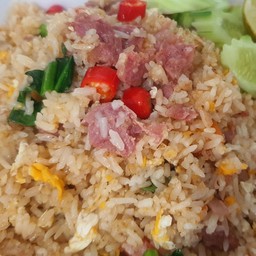 ข้าวผัดแหนม