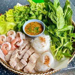 เมี่ยงกุ้งลวกหมูสามชั้น