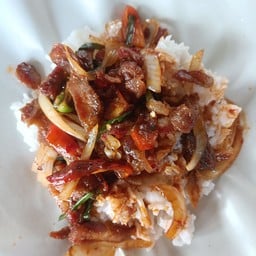 ข้าวพริกเผาหมูย่าง