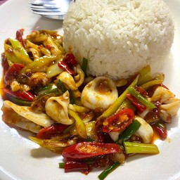 หมึกผัดพริกเผา