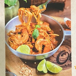 Pad-Thai Linguine whit Shrimp 