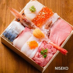 NISEKO BOX