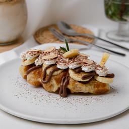 ครอฟเฟิล นูเทลล่ากล้วย