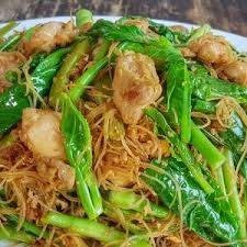 เส้นหมี่ขาวผัดซีอิ๊วหมู,กุ้ง ระบุมานะคะ