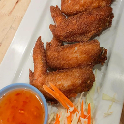 ปีกไก่ทอดน้ำปลา