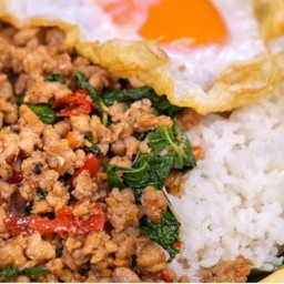ข้าวกระเพราไก่