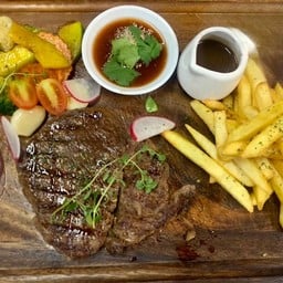 เนื้อสันใน220กรัม