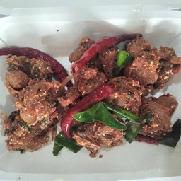 ลาบหมูทอด