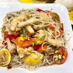 ตำขนมจีนตีนไก่