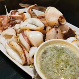 ปลาหมึกย่าง