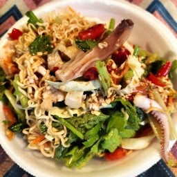 เขียวยำเเซ่บ