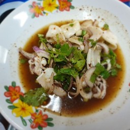 ลาบปลาหมึก.