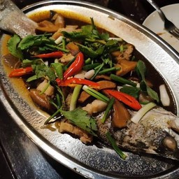 ปลากะพงนึ่งซีอิ๋ว