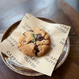 Rosemarry Chocolate Chip Cookie