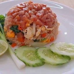 ข้าวผัดกุนเชียง