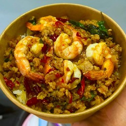 กะเพาหมูสับ+กุ้งราดข้าว