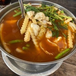 แกงส้มกรรเชียงปูผักรวม