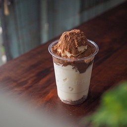 O-DiB Biscuit Milk Frappe