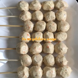 ลูกชิ้นกุ้งสาหร่าย ทอด