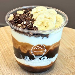 โยเกิร์ต ช็อคโก้แลต กราโนล่า กล้วยหอมทอง