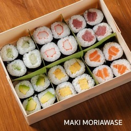 Maki Moriawase Bento