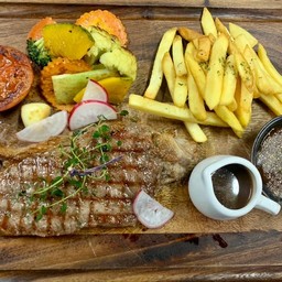 เนื้อสันนอก220กรัม