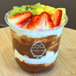 โยเกิร์ต นูเทลล่า แทรฟฟิกไลท์