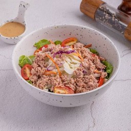 สลัดทูน่า