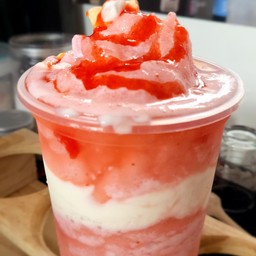 สตอร์เบอร์รี่โยเกิตปั่น