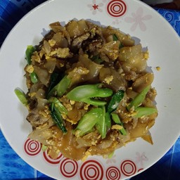 เจ๊แหม่มอาหารตามสั่ง