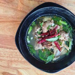 ต้มไก่ใบมะขามอ่อน