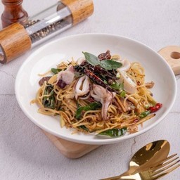 สปาเก็ตตี้ผัดขี้เมาทะเล