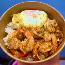ข้าวกุ้งกะเทียม+ไข่ดาว