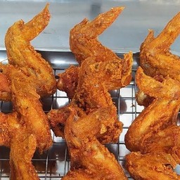 ปีกไก่ทอด