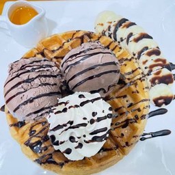 วาฟเฟิล+ไอศครีม