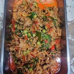 หมูป่าผัดเผ็ด