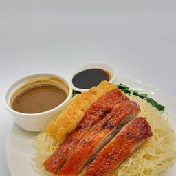 บะหมี่เกี๊ยว+กับข้าว 3 อย่าง