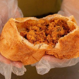 ไส้หมูหยองพริกเผา