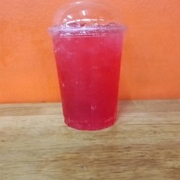 แฟนต้าน้ำแดง(น้ำอัดลม)+น้ำแข็ง