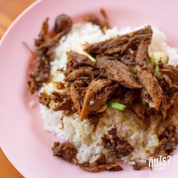 ข้าวกระเทียมเป็ด