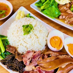 ข้าวขาหมูพิเศษ