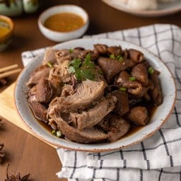 ขาหมูหมั่นโถว ชุดเล็ก