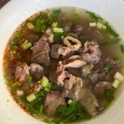 ต้มเครื่องใน