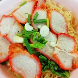 บะหมี่หมูแดง+ลูกชิ้น